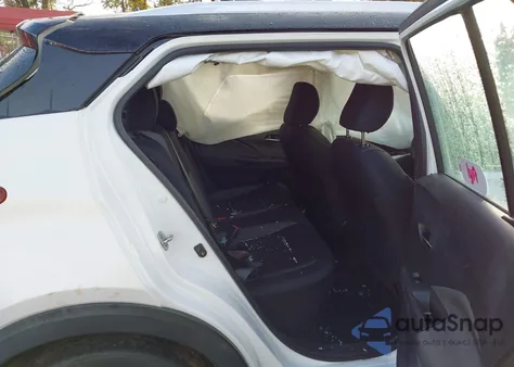 2018 Nissan Kicks Sv from USA, damaged, VIN 3N1CP5CU9JL531841